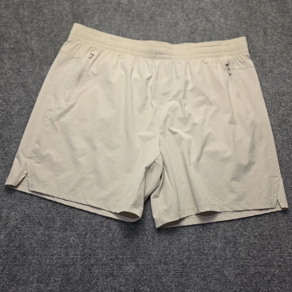 All in Motion Men’s Performance Athletic Shorts Beige XL Zip Pockets
